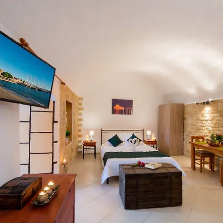 Апартаменти Emerald Dream House *