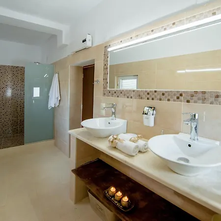Emerald Dream House Apartment