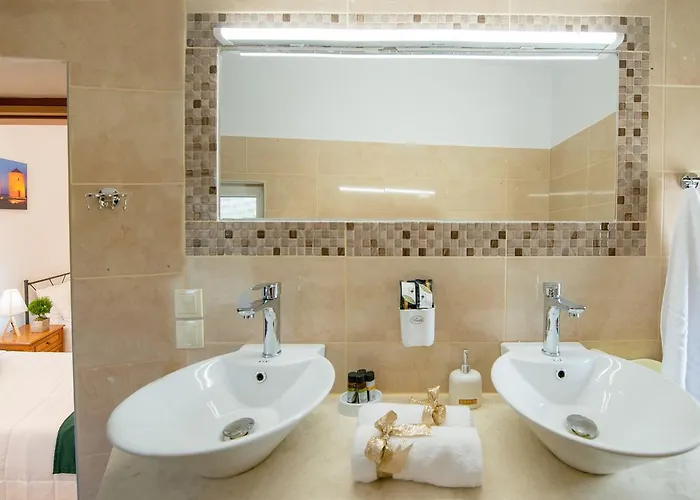 Апартаменти Emerald Dream House Rhodes City